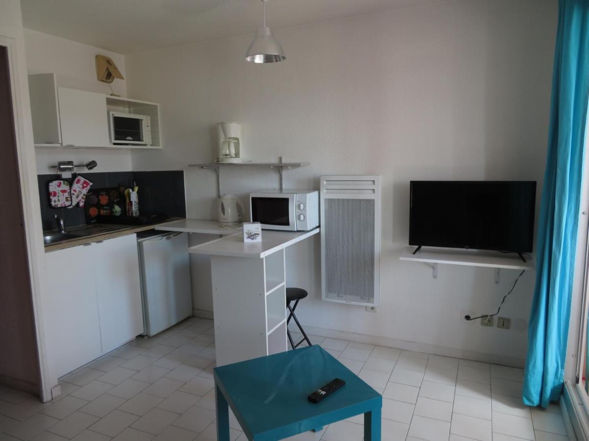 Studio Cabine A 300M De La Plage Avec Loggia Vitree - Fr-1-338-428 Sete Bagian luar foto