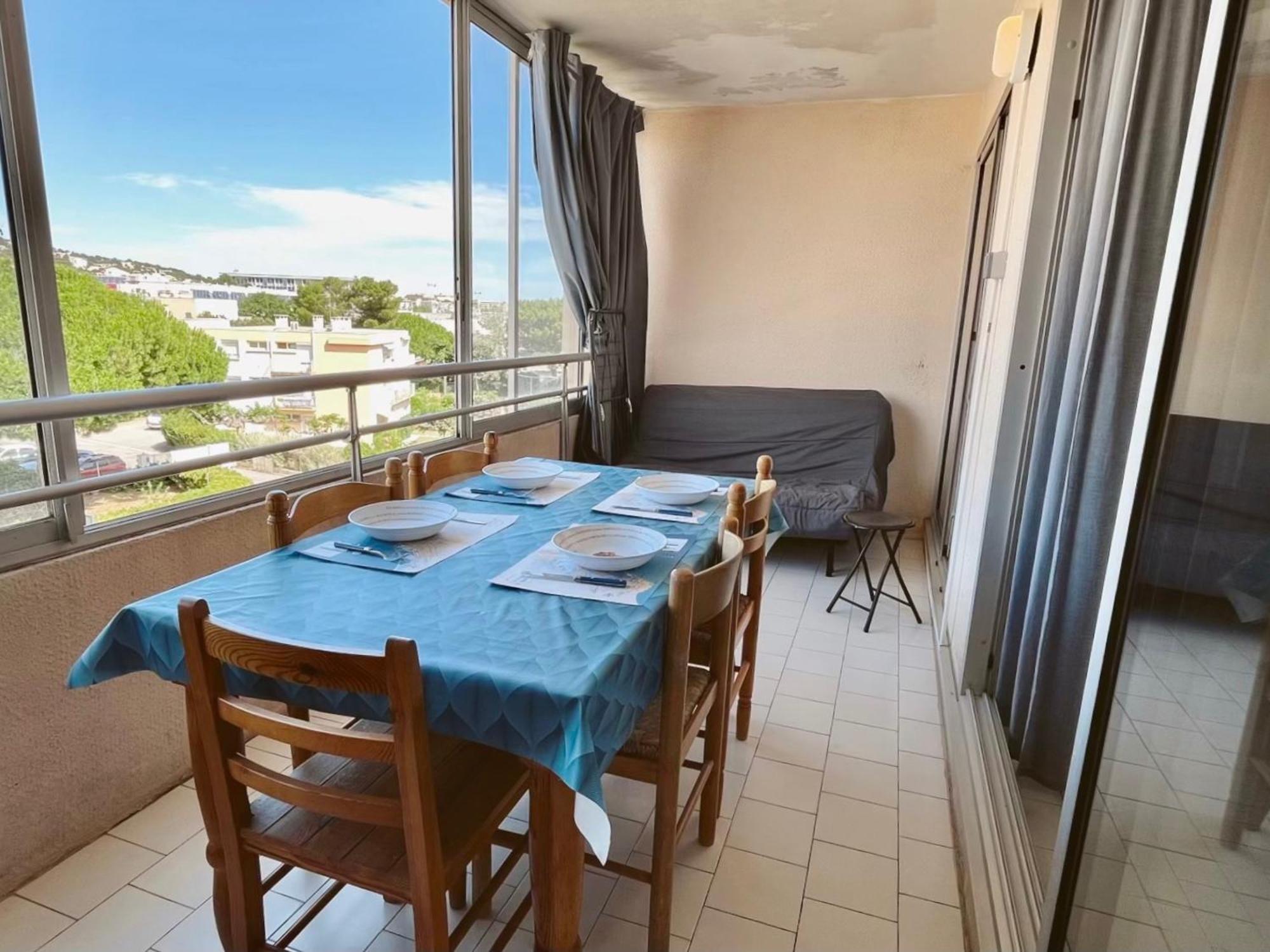 Studio Cabine A 300M De La Plage Avec Loggia Vitree - Fr-1-338-428 Sete Bagian luar foto